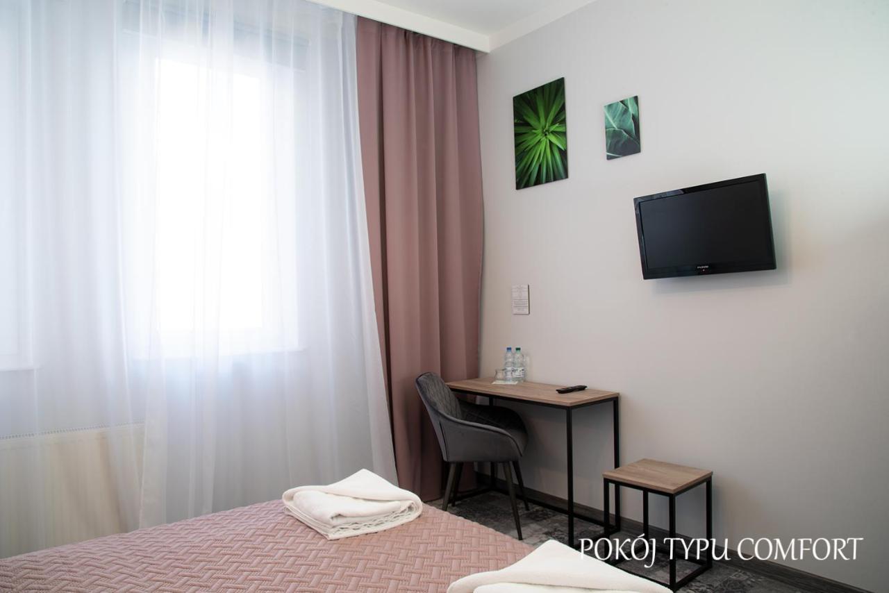 Baron Hotel Ciechanow Ngoại thất bức ảnh