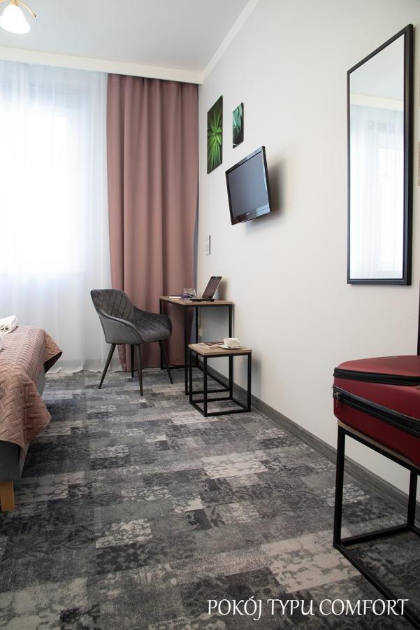 Baron Hotel Ciechanow Ngoại thất bức ảnh